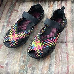 Womens Croft and Barrow Memory foam open toe shoes Multi 8.5